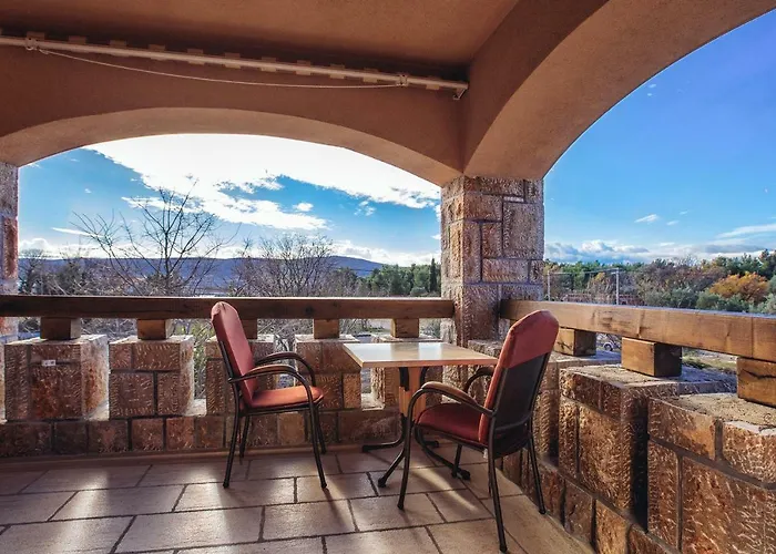 I Sobe Dinko Starigrad Paklenica